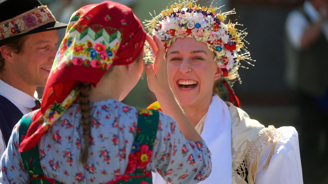 © ORF/Galore Films Stinatzer Hochzeit - Kopfschmuck