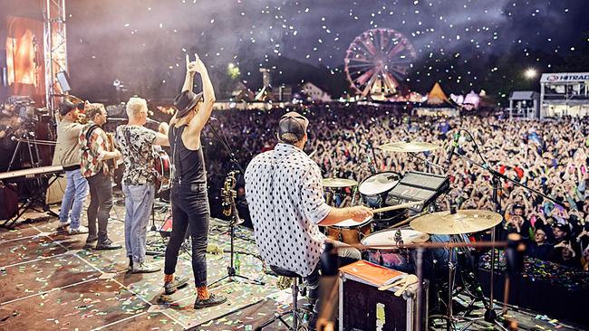 "Love, Peace & Blasmusik - Woodstock der Blasmusik 2023": Fäaschtbänkler mit Publikum