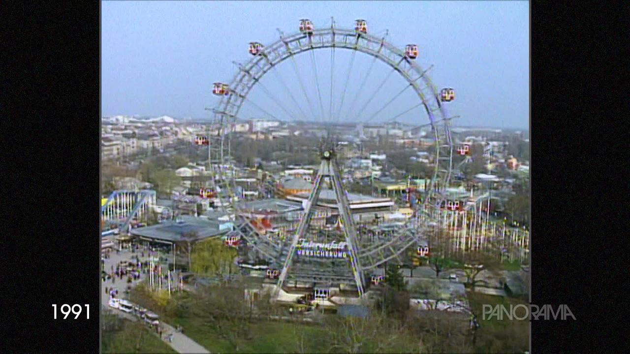Am Bild aus dem Jahr 1991 ist das Wiener Riesenrad zu sehen. Im Hintergrund sind die Fahrgeschäfte des Wurstelpraters erkennbar.