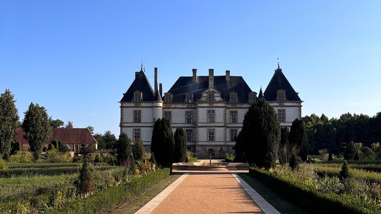 Das „Schloss Cormatin“ ist ein Schloss in der Gemeinde Cormatin im Département Saône-et-Loire in Burgund