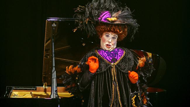 © ORF/Accentus Music/Carmen Belaschk Satiesfiktionen - Spaziergänge mit Erik Satie