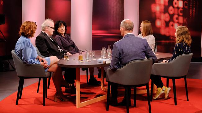 © ORF/Günther Pichlkostner Aglaia Szyszkowitz, Michael Köhlmeier, Monika Helfer, Barbara Stöckl, Mona Mitterwallner und Leigh Turner