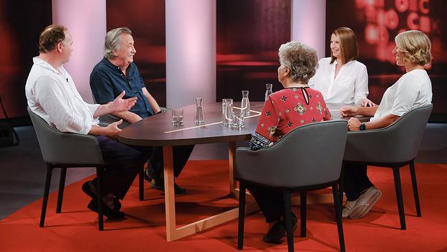 Thomas Stipsits, Gert Steinbäcker, Barbara Stöckl, Sara Montagnolli und Hannelore Knoflach 
