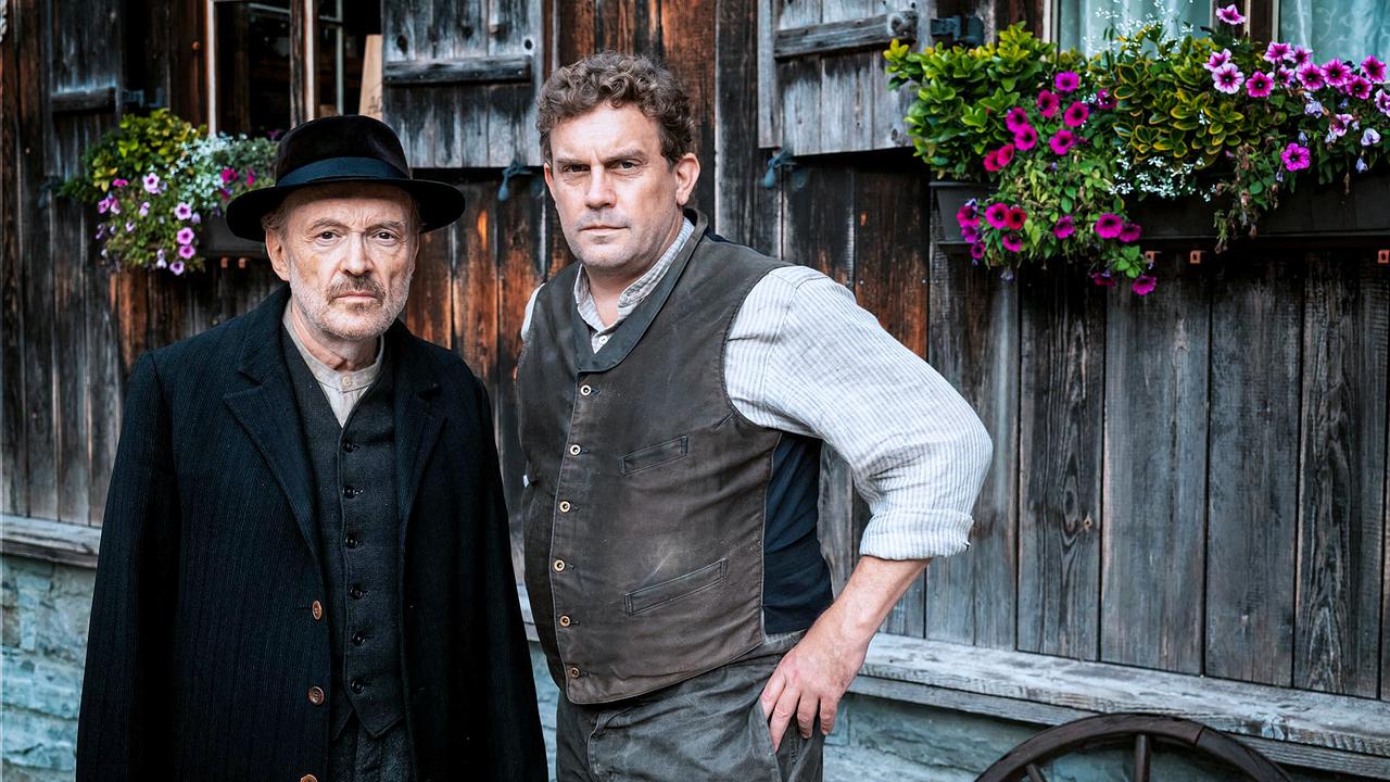 "Sturm kommt auf (1/2)": Josef Hader (Julius Kraus), Sebastian Bezzel (Ludwig Allberger)