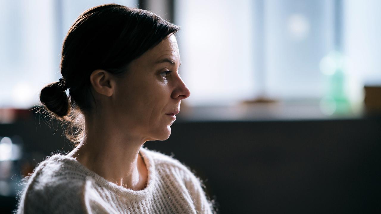 "Tatort: Avatar": Julia Da Borg (Bernadette Heerwagen) trägt einen tiefen Kummer in sich, den sie mit niemandem teilen kann.