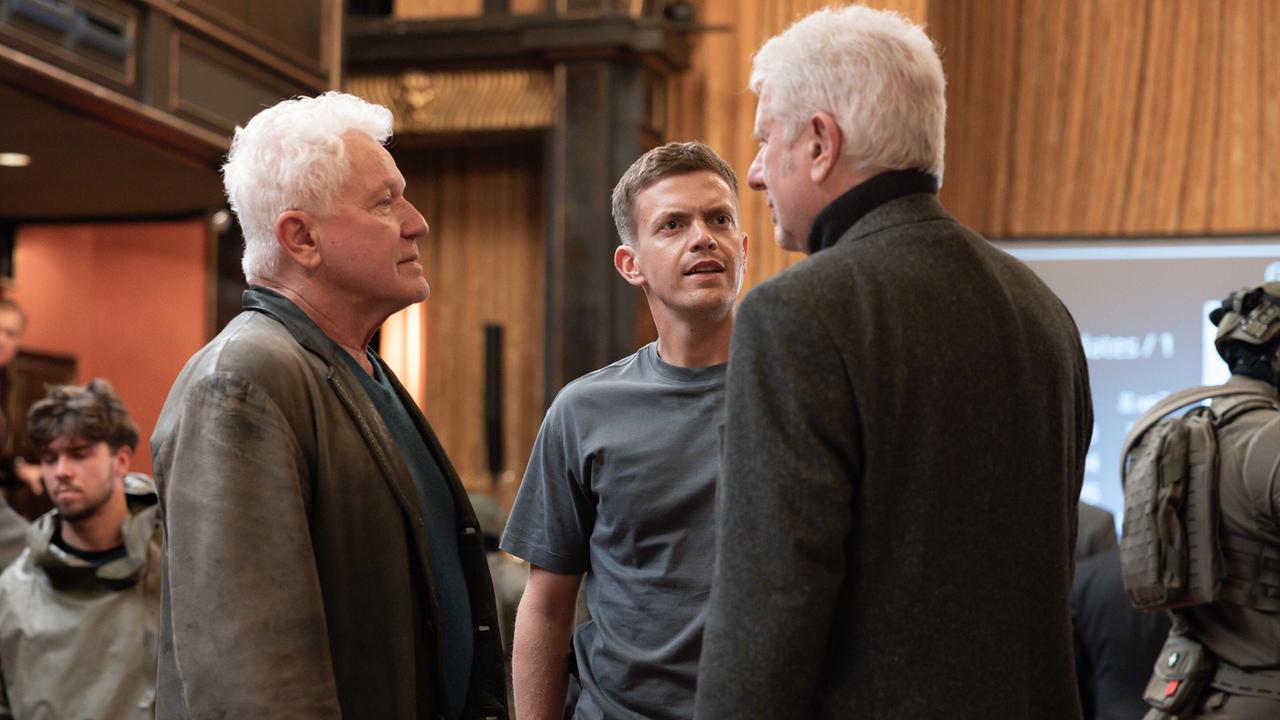 "Tatort: Zugzwang": Miroslav Nemec (Ivo Batic), Ferdinand Hofer (Kalli Hammermann), Udo Wachtveitl (Franz Leitmayr)