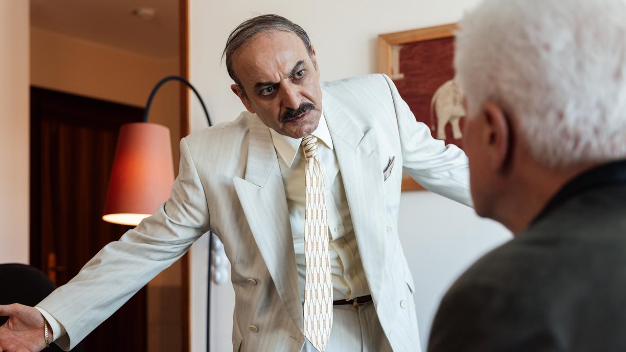 "Tatort: Zugzwang": Husam Chadat (Kamran Hasanov), Miroslav Nemec (Ivo Batic)