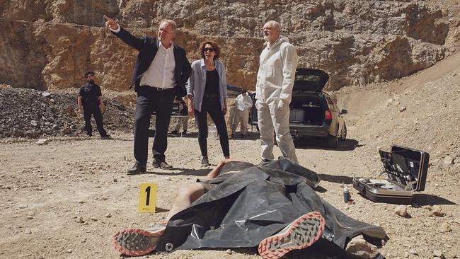 "Tatort – Verschwörung": Harald Krassnitzer (Moritz Eisner), Adele Neuhauser (Bibi Fellner), Günter Franzmeier (Werner Kreindl)