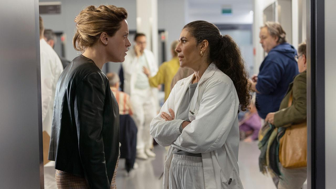 "Tatort: Kammerflimmern": Etwas läuft total schief: Jill Rochat (Anne Haug) und Dr. Esme Şahin (Beren Tuna)