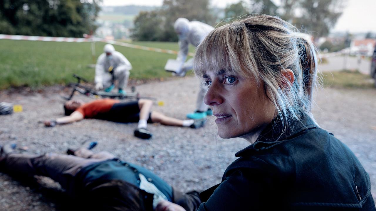 "Tatort: Blinder Fleck": Tatort im Zürcher Oberland mit drei Toten: Kommissarin Isabelle Grandjean (Anna Pieri Zuercher)