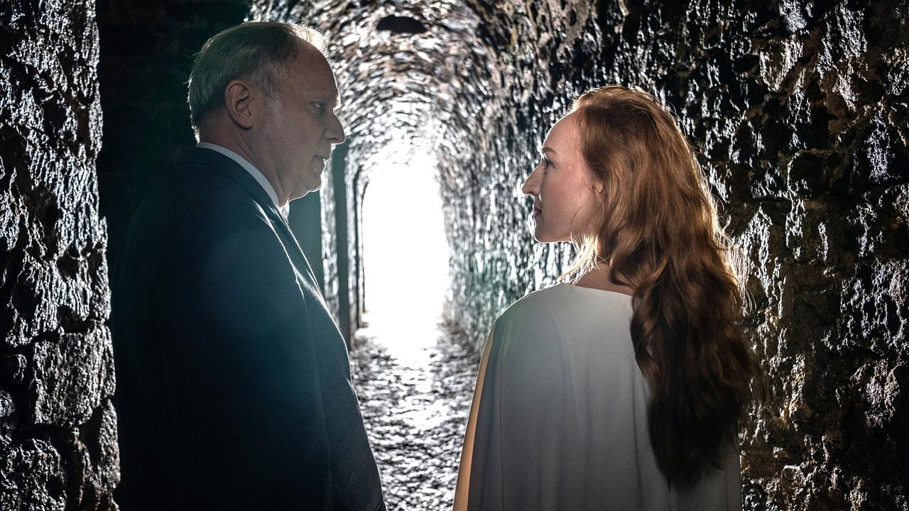 "Tatort: Murot und das Paradies": Kommissar Felix Murot (Ulrich Tukur) und Eva Lisinska (Brigitte Hobmeier)