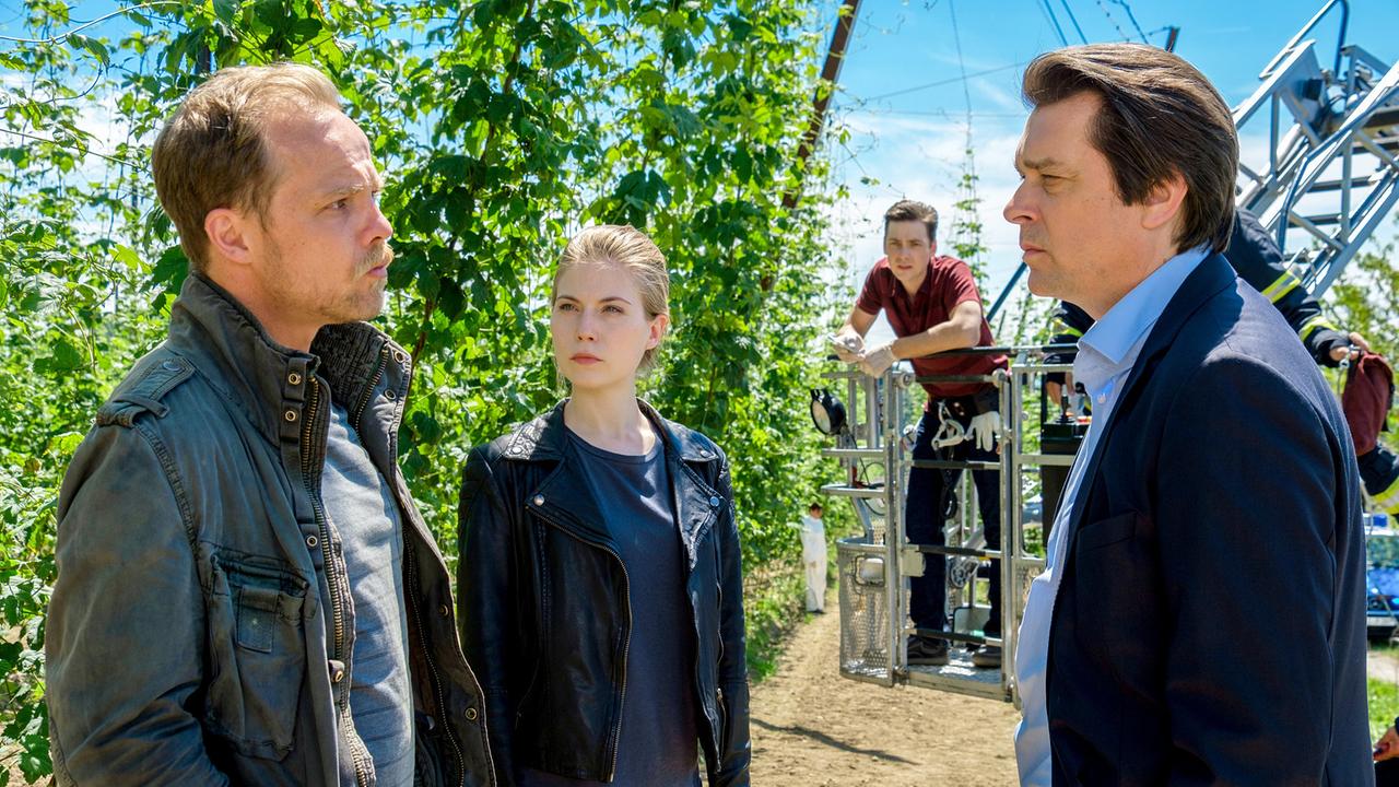 "Die Toten vom Bodensee - Die vierte Frau": Matthias Koeberlin (Micha Oberländer), Nora Waldstätten (Hannah Zeiler), Stefan Pohl (Thomas Egger), Hary Prinz (Thomas Komlatschek)