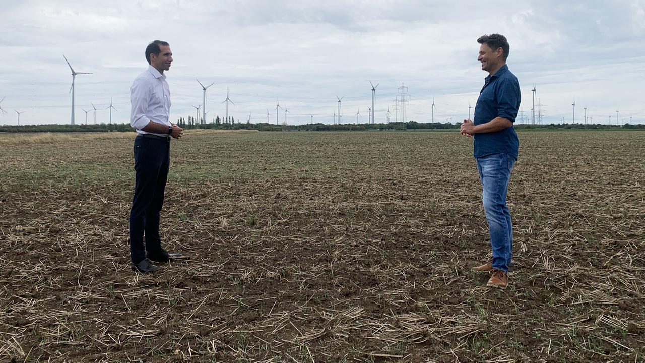 "Weg vom Gas - wie sollen wir uns das leisten?": Marin Berlakovich spricht mit Stephan Sharma, Chef der Burgenland Energie über den geplanten PV-Park in Nickelsdor