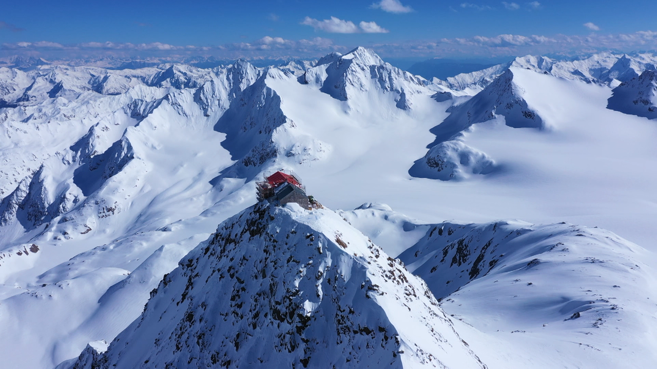 Das Becherhaus auf 3.200 Metern im Südtiroler Teil der Stubaier Alpen
