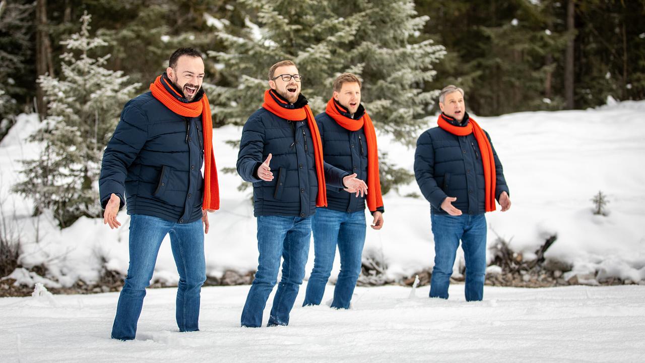 Zauberhafte Weihnacht im Land der "Stillen Nacht": Das Quartett Lungo4 singt „Grande amore”.