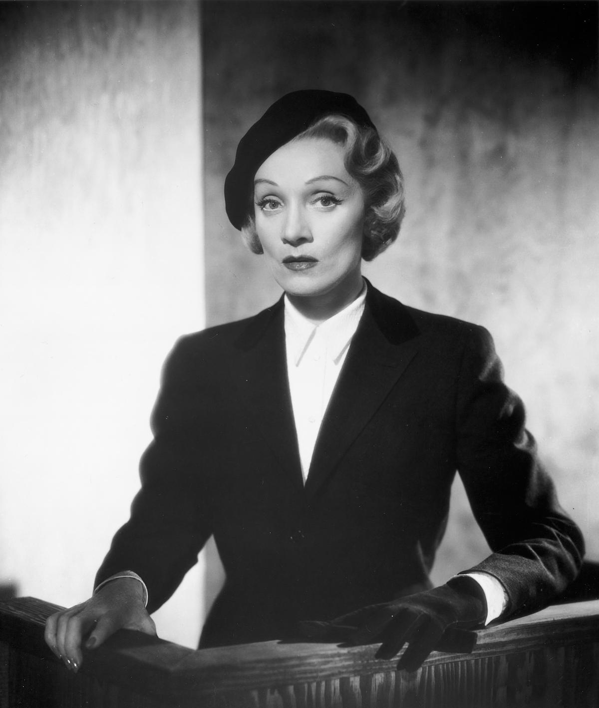 Im Bild: Marlene Dietrich (Christine Vole).