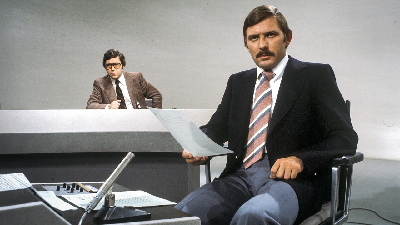 "ZIB 2 History - 50 Jahre ZIB 2": Heribert Queste und Peter Pirker im ersten "ZIB 2"-Studio (1976)