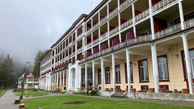 © ORF/WDW Film/Heribert Senegacnik Zimmer frei - Übernachten in besonderer Architektur: Südostschweiz