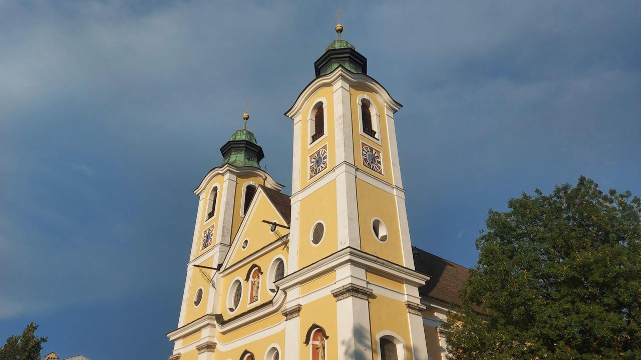 Dekanatspfarrkirche Mariä Himmelfahrt Sankt Johann in Tirol