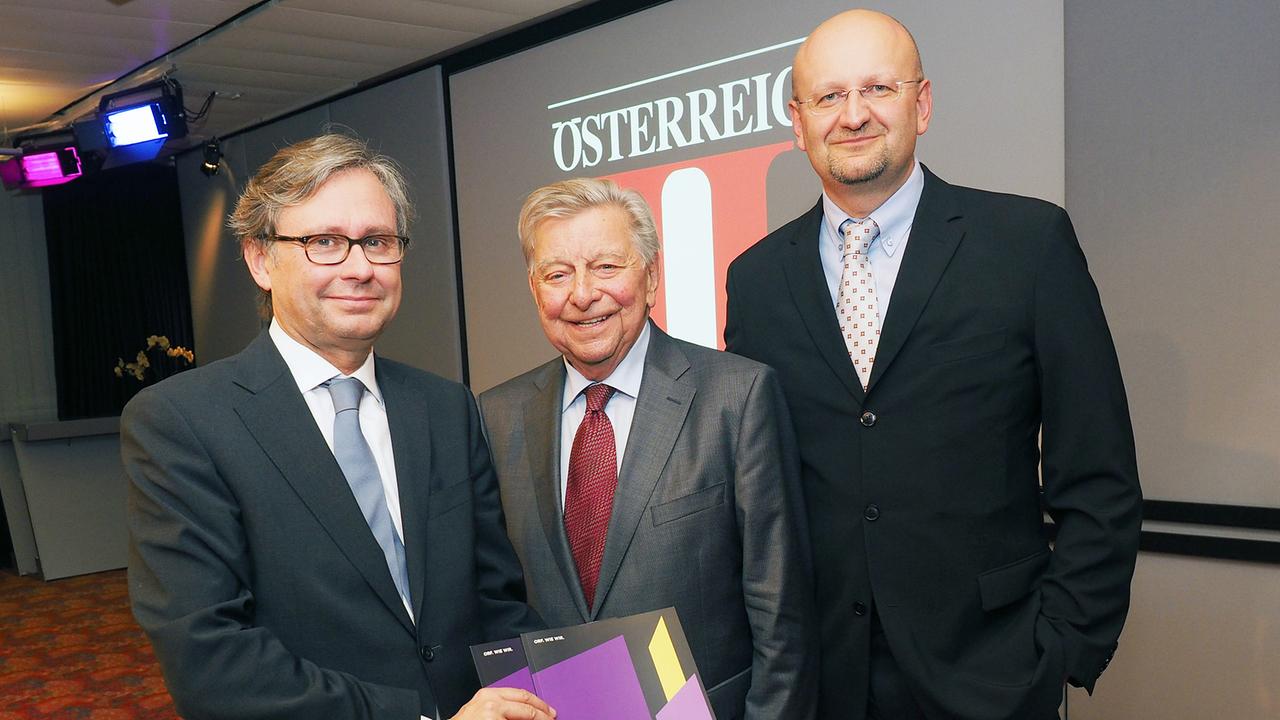 ORF-Generaldirektor Dr. Alexander Wrabetz, Dr. Hugo Portisch, ORF-III-Programmgeschäftsführer Peter Schöber.