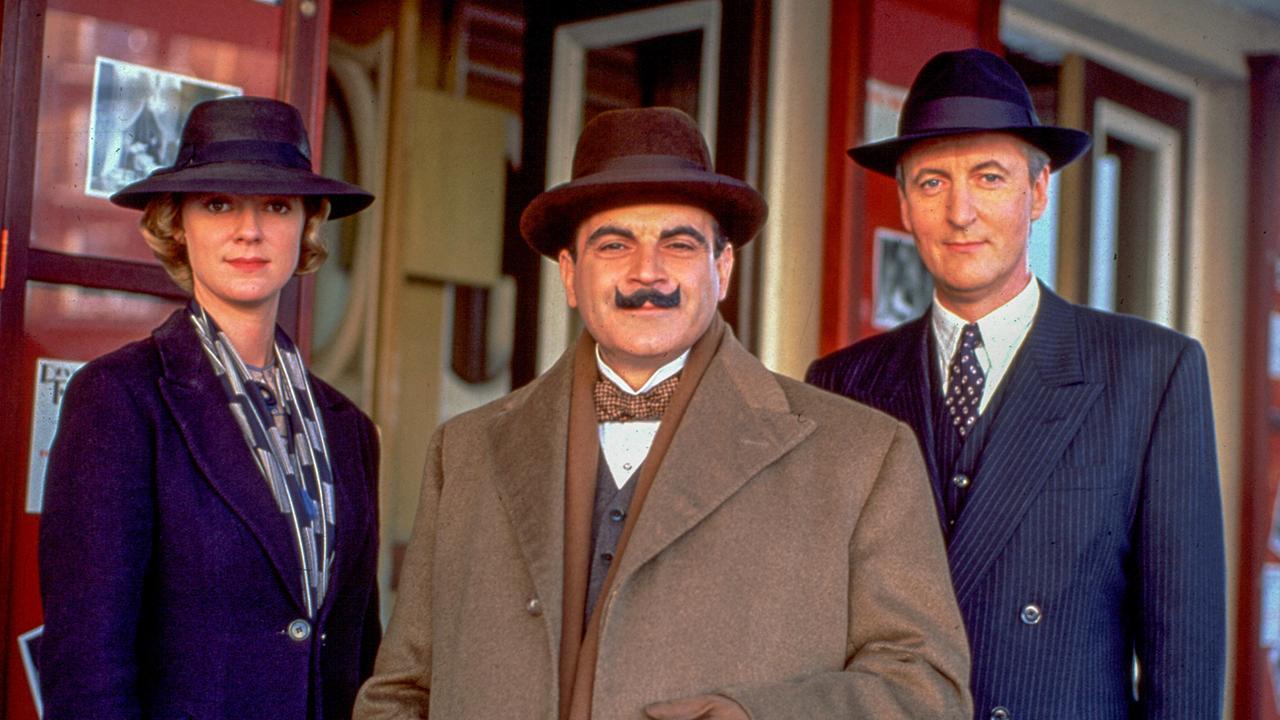 (v.li.): Hermione Norris (Celestine), David Suchet (Hercule Poirot), Hugh Fraser (Captain Hastings)