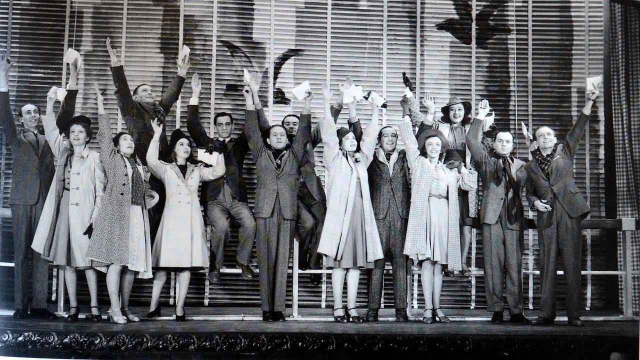 Szenenfoto aus der Kleinkunstbühne "from Vienna" am Broadway: "Reunion in New York"