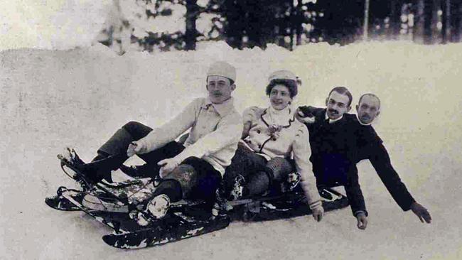 Erzherzog (später Kaiser) Karl, Zita, Rodeln am Semmering