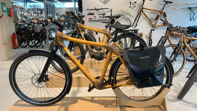 Bambusräder sind noch eine Nische. Diese Räder der Firma "my Boo" aus Kiel sind sozial und ökologisch nachhaltig produziert.