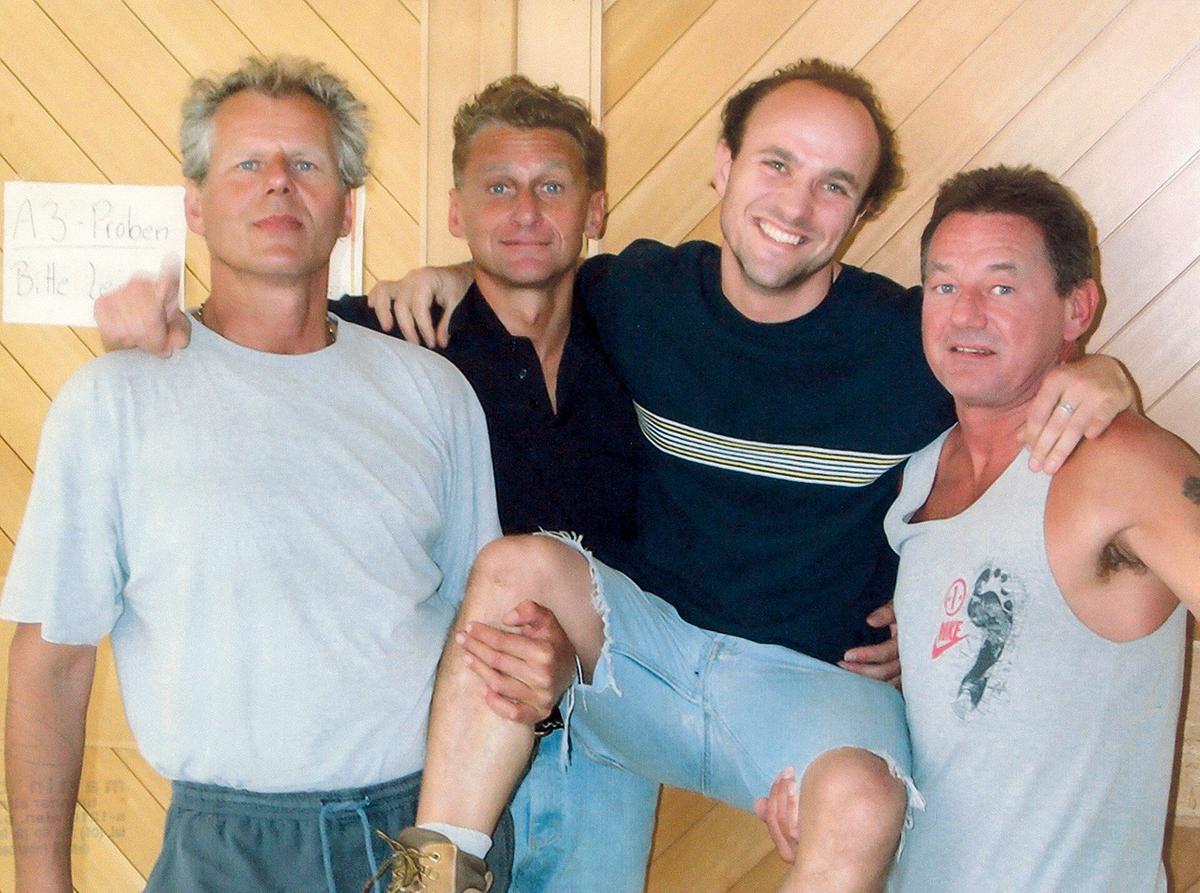 Im Bild (v.li.): Georg Danzer, Rainhard Fendrich, Niki Neunteufel, Wolfgang Ambros.