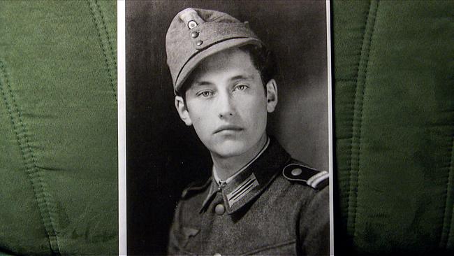 Alfred Pietsch (91), Zeitzeuge aus Wien. Als 17jähriger Soldat.