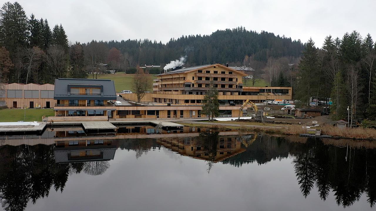 Schwarzsee Alpenhotel in Kitzbühel.