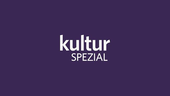 Eine schlichte violette Grafik mit der weißen Aufschrift „kultur SPEZIAL“