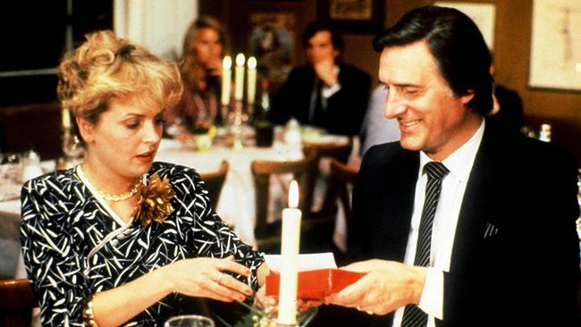 Gisela Schneeberger (Elli), Helmut Fischer (Monaco Franze)