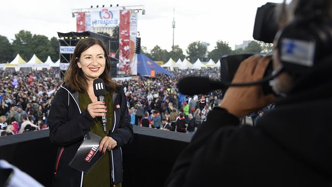 Ani Gülgün-Mayr berichtet auch heuer live vom Donauinselfest