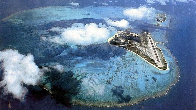 Luftaufnahme des Midway-Atolls im Jahr 1953
