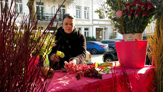 Angela Kiesewetter, Floristik-Künstlerin aus St. Pauli, die Blumenfrau vom Isemarkt
