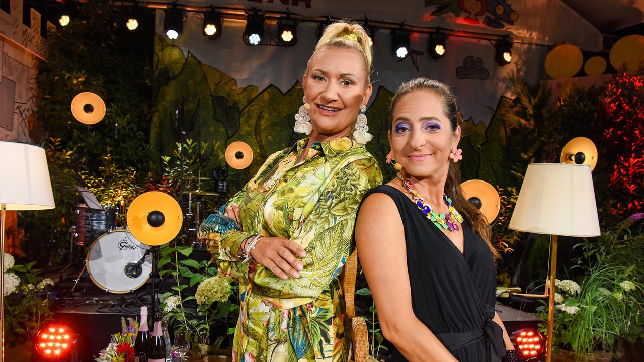 © ORF/Hubert Mican Angelika Niedetzky, Caroline Athanasiadis