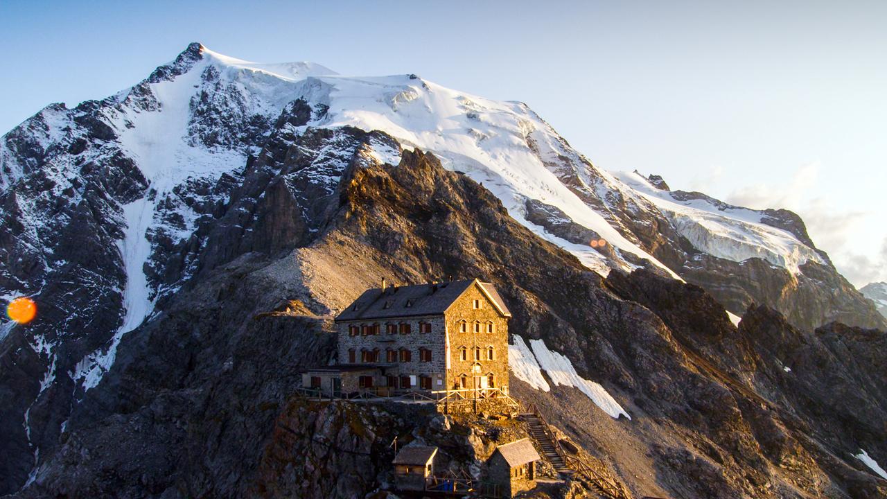 Ortler mit Payer Hütte
