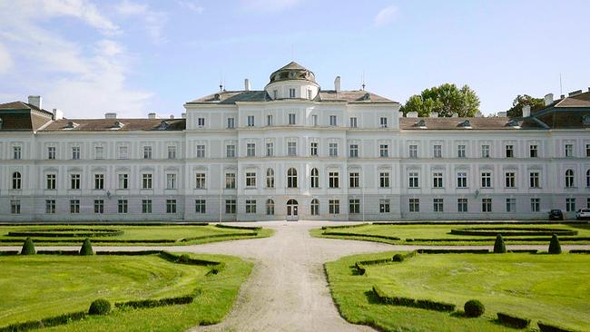 Wiens erotische Palais (2/3): Wo heute die Wiener Sängerknaben und Chormädchen leben, war früher ein luxuriöser Sommersitz der Habsburger – rein dem Vergnügen gewidmet.