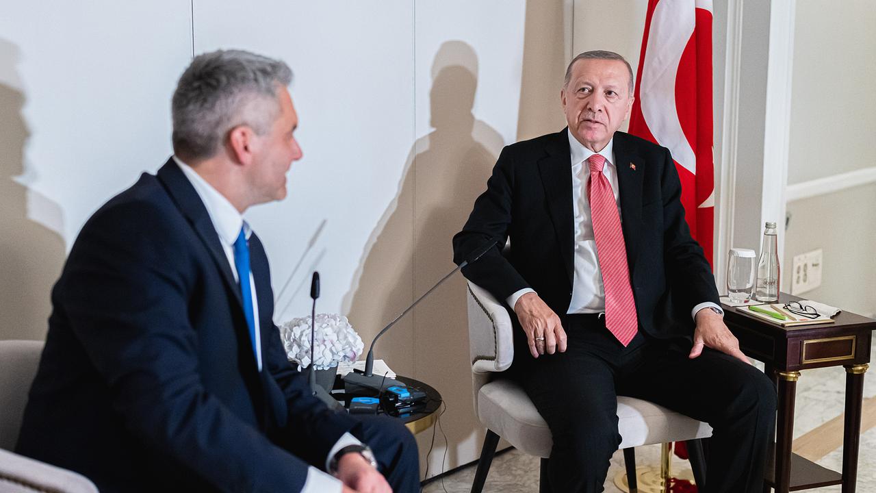 Report Nehammer Erdogan bei NATO Gipfel