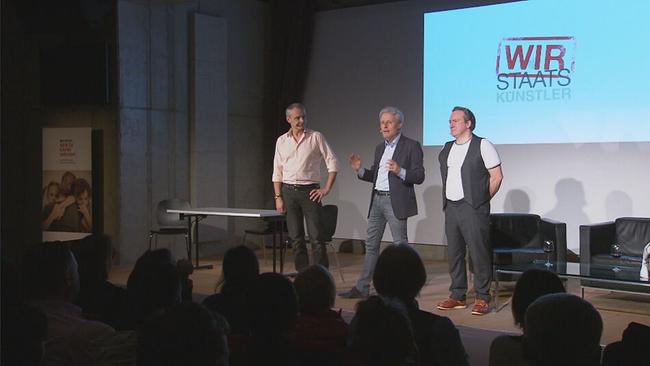 Robert Palfrader, Thomas Maurer und Florian Scheuba  stehen auf der Bühne