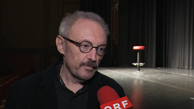 © ORF / Seitenblicke Ein Mann im Interview