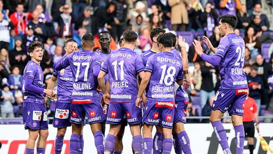 Torjubel FK Austria Wien nach dem Treffer von Maurice Malone (FK Austria Wien) im Rahmen der Bundesliga-Begegnung zwischen FK Austria Wien und SK Austria Klagenfurt, am Sonntag, 9. März 2025, in Wien.