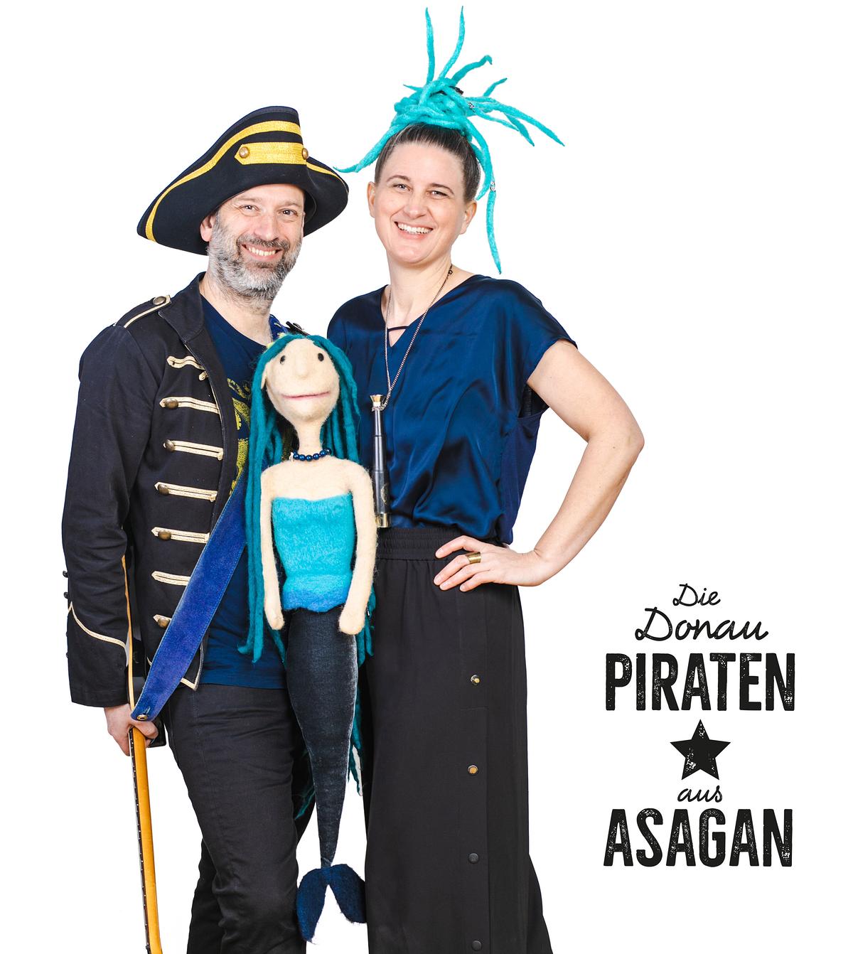 © ORF/Edition 5Haus/Vero Steinberger Die Donaupiraten: Sängerin Josephine und Soundmagier Donny Jepp lassen Geschichte(n) Wirklichkeit werden!