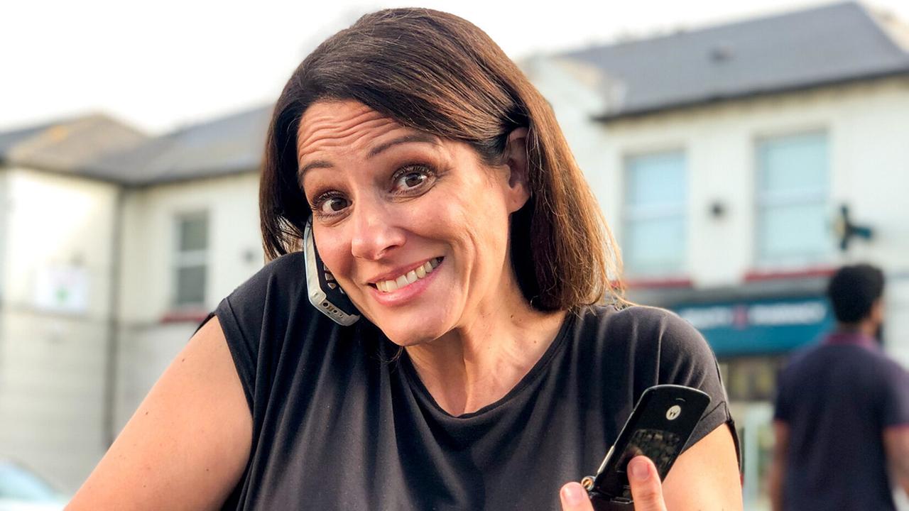 © ORF/Neuland Film "Dok 1: Nicht ohne mein Handy!": Lisa Gadenstätter
