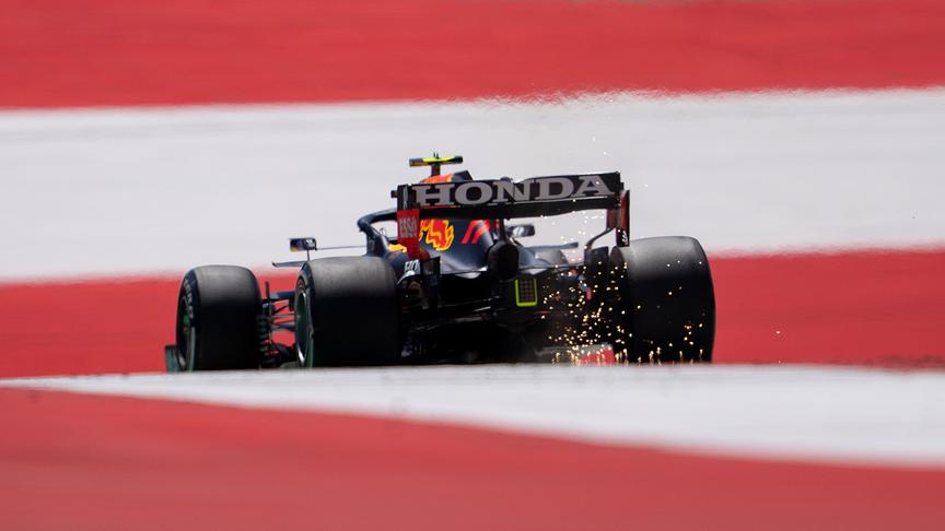 Sergio Perez (MEX/Red Bull Racing) am Samstag, 03. Juli 2021, während des 3. Trainings am Red Bull Ring in Spielberg. Der Formel 1-GP von Österreich findet am Sonntag, 04. Juli 2021, statt.