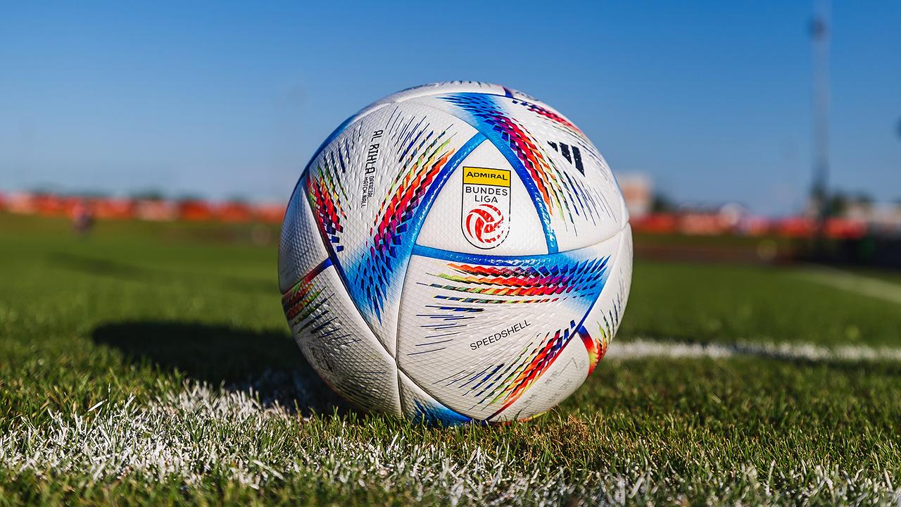 Ball während der 1. Runde im Uniqa ÖFB Cup zwischen FC Wels und FK Austria Wien am Samstag 16. Juli 2022, in Wels.