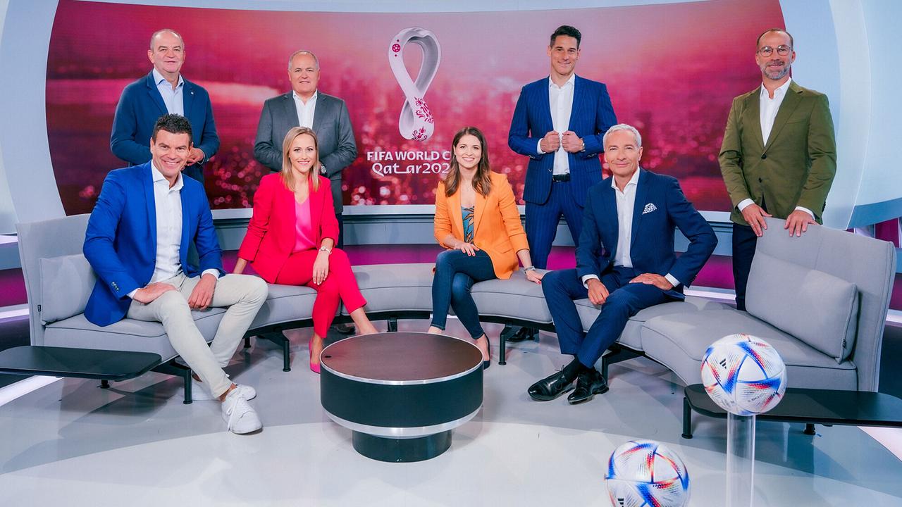 "Fussball WM 2022": Oliver Polzer, Daniel Warmuth, Michael Bacher, Thomas König, Anna-Theresa Lallitsch, Boris Kastner-Jirka, Didi Wolff