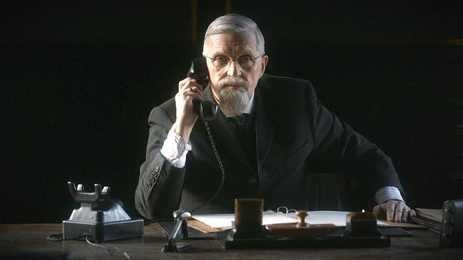 © ORF/Pammer Film Österreich - Die ganze Geschichte: Vorstandsvorsitzender der Credit-Anstalt am Telefon