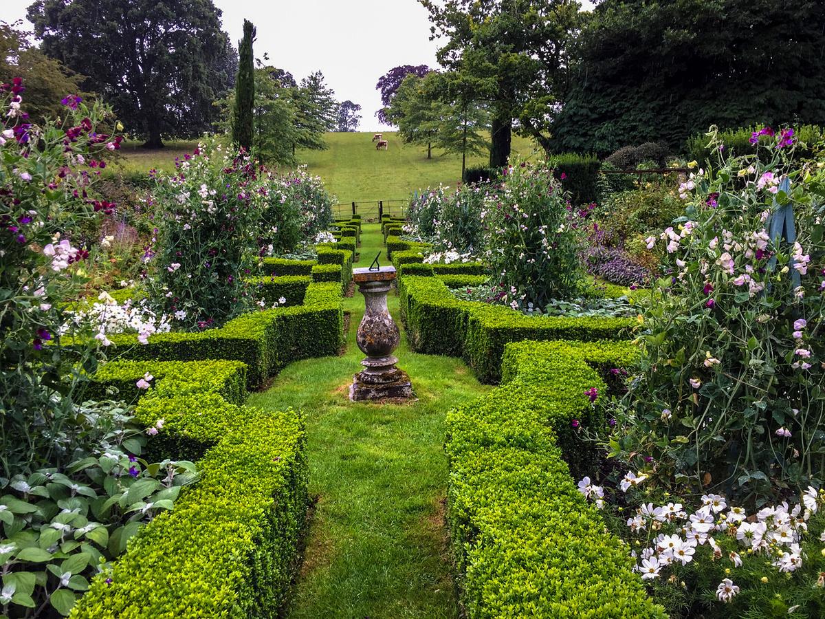© ORF/Karl Ploberger "Die neuen englischen Gärten": Broughton Grange - Garten und Natur bilden eine Einheit